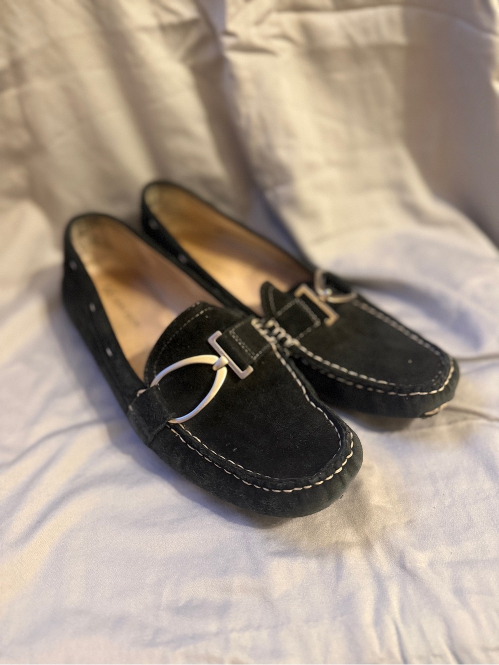Needs repair size 8 Anne Klein black suede leather loafers